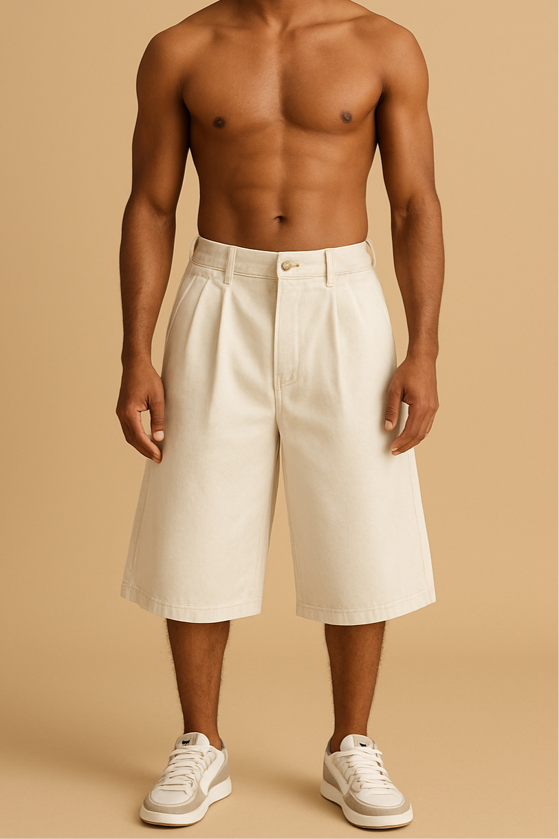 Pleated off white denim jorts