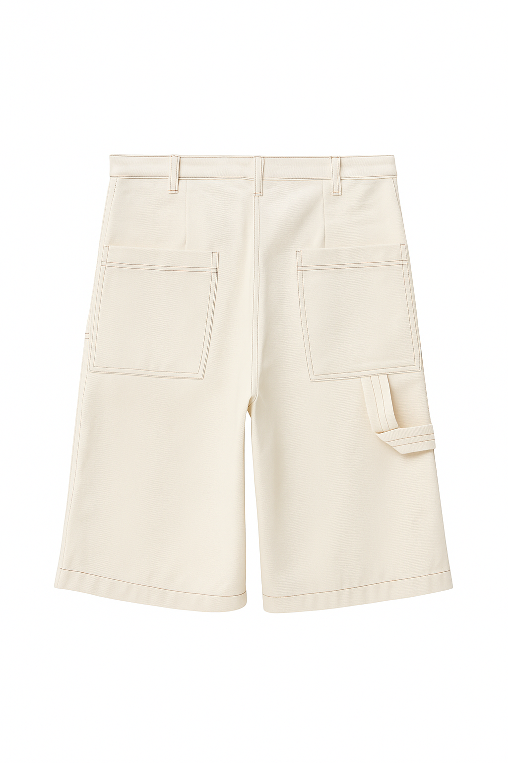 Pleated off white denim jorts