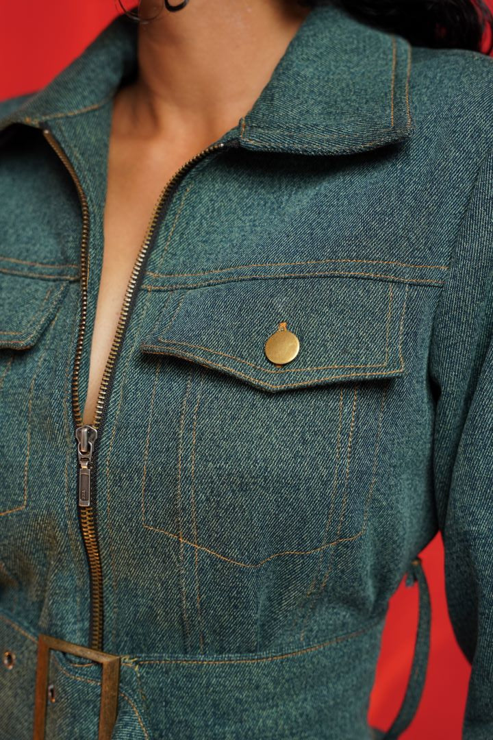 The belt washed denim dress